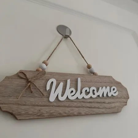 Cozy With Private Balcony In Prime Location منزل للإقامة