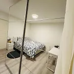 Cozy With Private Balcony In Prime Location