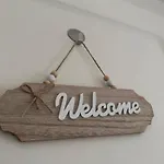 Cozy With Private Balcony In Prime Location Huoneisto